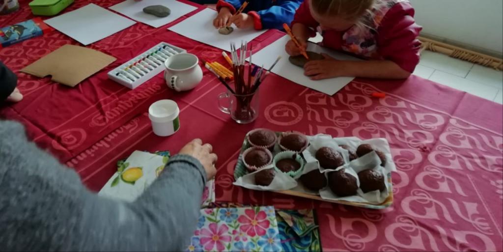 malování na&nbsp;kamínky