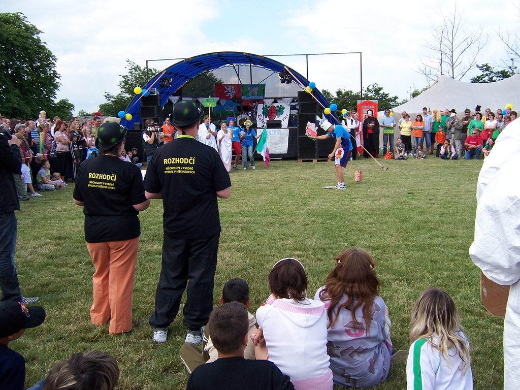 Hry bez&nbsp;plotů Měcholupy 2008