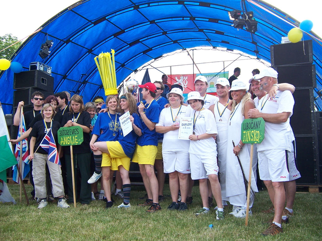 Hry bez&nbsp;plotů Měcholupy 2008