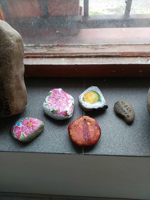 malování na&nbsp;kamínky