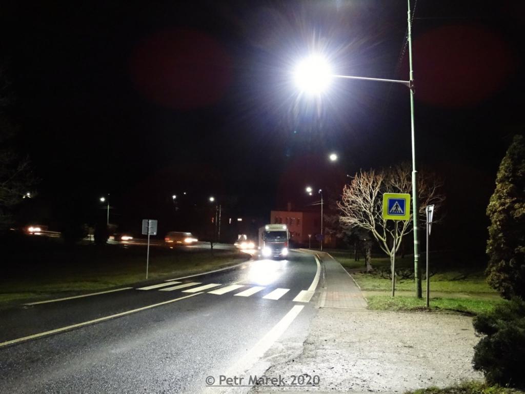 posílení osvětlení na&nbsp;přechodech