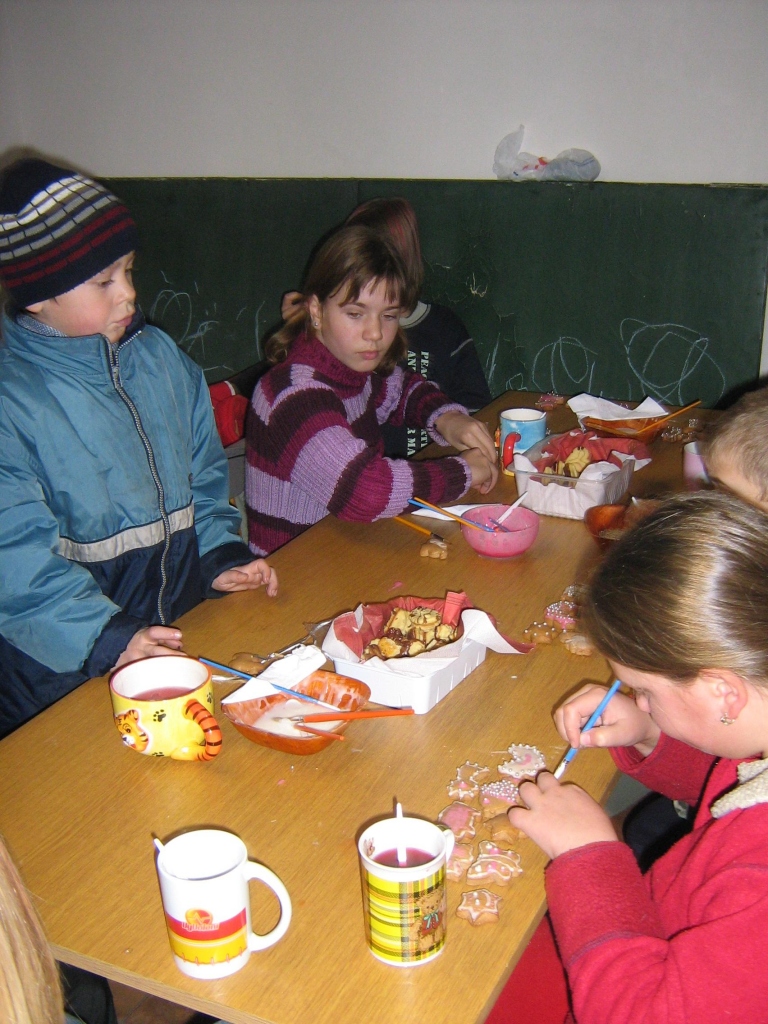 zdobení perníčků 16.12.2007